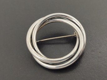 VINTAGE STERLING SILVER TRIPLE CIRCLE PIN BROOCH