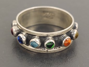 VINTAGE STERLING SILVER MULTI GEMSTONE BAND RING