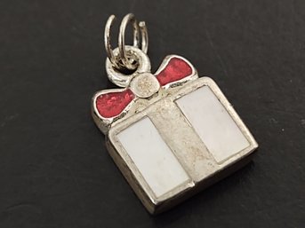 VINTAGE STERLING SILVER ENAMEL CHRISTMAS PRESENT CHARM FOR CHARM BRACELET