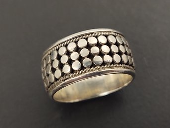 VINTAGE STERLING SILVER BALI STYLE DOT BAND RING