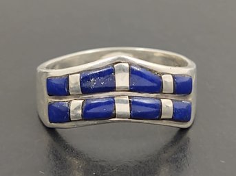 VINTAGE NATIVE AMERICAN STERLING SILVER LAPIS RING