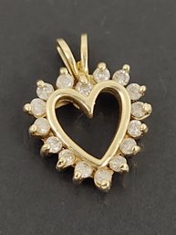 VINTAGE 14K GOLD 0.24ctw DIAMOND HEART PENDANT