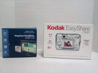 Magellan RoadMate 2230T-LM 4.3 GPS Navigator & Kodak EasyShare Cx87430 Camera GS/B3