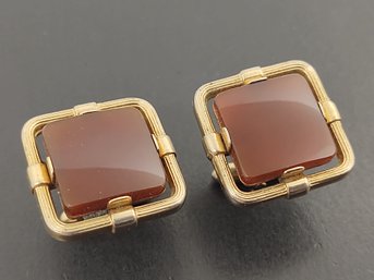 VINTAGE GOLD TONE CARNELIAN CUFFLINKS