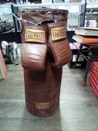 Classy BoxItalica Leather Punching Bag With Gloves -   MEL/WAA