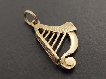 VINTAGE 9K GOLD HARP PENDANT / CHARM