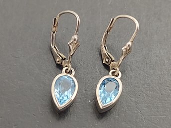 VINTAGE STERLING SILVER BLUE TOPAZ EARRINGS