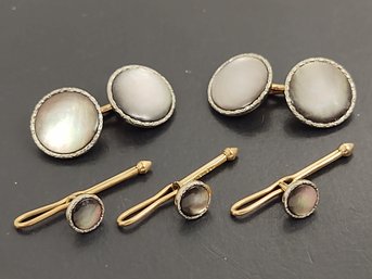 VINTAGE DESIGNER KREMENTZ GOLD OVERLAY MOTHER OF PEARL TUXEDO CUFFLINKS BUTTON SET