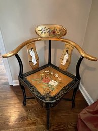 Exquisite Japanese Gilt Lacquered Hand Painted Corner Chair