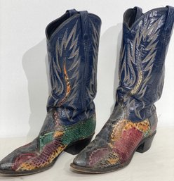 A Pair Of DAN POST Cowboy Boots Snake Skin & Leather Size 9M