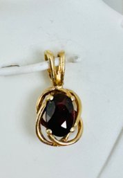 14K GOLD GARNET PENDANT