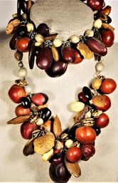 Vintage Mixed Nuts Necklace And Matching Bracelet (some Nuts Are Chipped)