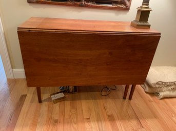 ANTIQUE DROP LEAF TABLE