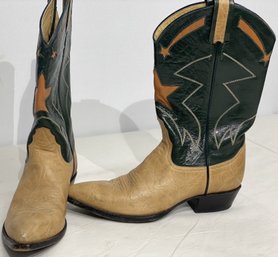 A PAIR Of LARRY MAHAN Cowboy Boots Size 9