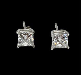 Vintage Sterling Silver Sparkly Clear Stone Stud Earrings