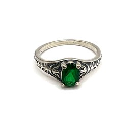 Vintage WM Wheeler Sterling Silver Emerald Green Color Stone Ring, Size 3