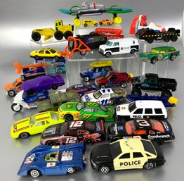 Group Of 30 Vintage Die Cast & Plastic Cars Including 12 Matchbox Cars - Mostly 90's