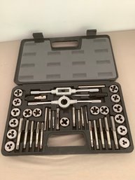 40pc Tap And Die Set