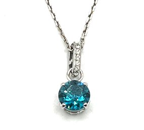 Beautiful Sterling Silver Large Blue Topaz Color Pendant Necklace