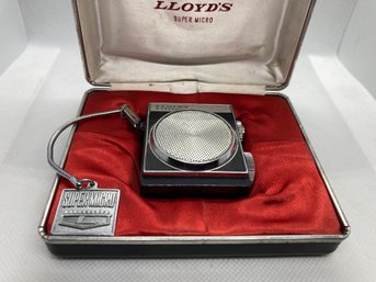 Vintage 1950s LLOYD'S SUPER MICRO Transistor Radio With Case