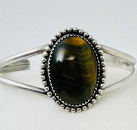 VINTAGE STERLING SILVER TIGER EYE CUFF BRACELET