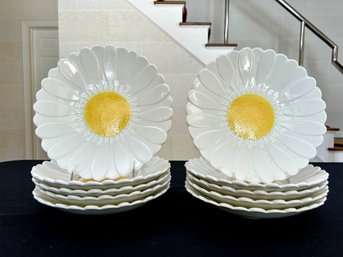 Set Of 8 Vintage Gien France Daisy Plates