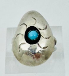 VINTAGE STERLING SILVER NATIVE AMERICAN SHADOW BOX TURQUOISE RING