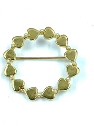 Vintage Signed Trifari Goldtone Hearts And Faux Pearl Wreath Brooch