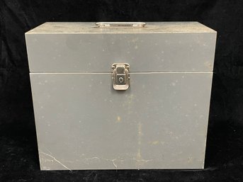 Keyed Metal Box With Lid