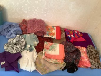 Womens Scarf Lot #8