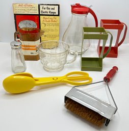 9 Vintage Kitchen Tools: Pyrex Measuring Cup, Carton Holders, Large Syrup Dispenser & More