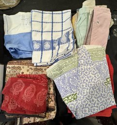 LOT OF VINTAGE MARSEILLE TABLE CLOTHS