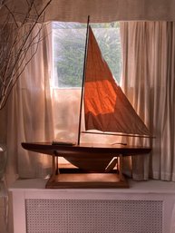 Vintage Pond Yacht