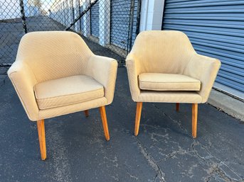 A Fantastic Pair Of MCM Chairs In Need Of TLC