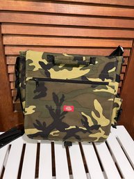 Dickies Camouflage Messenger Bag