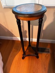 Round -top Wooden Lamp, Plant Or Flower Vase Table   (lamp Selling In Another Lot)        LR