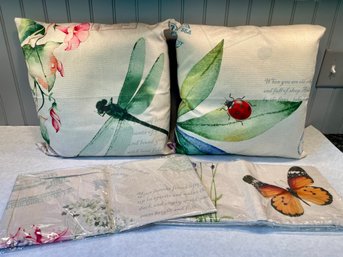 Four Floral Decorated Pillow Covers With Two Inserts, New