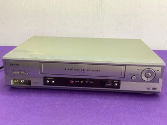 Sanyo 4 Head Hi Fi VCR