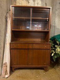 Kroehler Mid Century Modern Hutch Cabinet