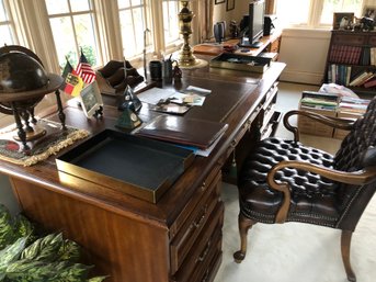 Large Office Desk And Classic Old Style Leather Chair