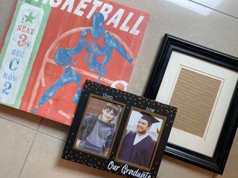 Frames And Decor