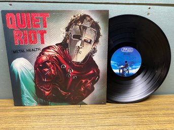 QUIET RIOT. METAL HEALTH On 1983 Pasha Records Sterero.