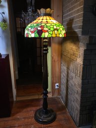 Lovely VERY LARGE 70' Tall Antique Leaded Glass Floor Lamp - Turned Wood Base - Amazing Colors - OVERSIZED !