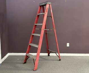 Husky 6' Aluminum & Fiberglass Ladder