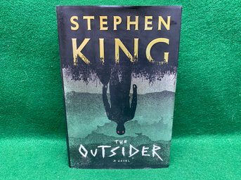Stephen King. The Outsider. A Novel. First Scribner Hard Cover Edition May 2018. Beautiful Condition.