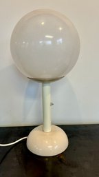 A Vintage MCM White Table Lamp 11wide X 24h