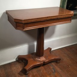 Lovely Vintage Games Table With Leather Top - Great Medium Size Table Overall Very Nice Condition - Nice Table