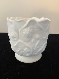 Fenton White Stain Porcelain Potter Dish