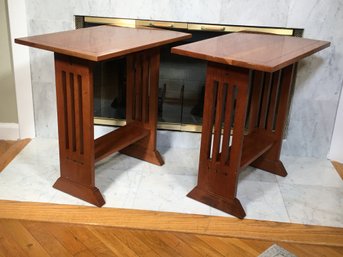 (1 Of 2) One STICKLEY Solid Cherry - Mission / Arts & Crafts End / Side Table - Lovely Table - Bid Is For ONE