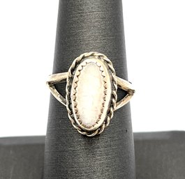 Vintage Native American Sterling Silver Designer Signed Mother Of Pearl Ring, Size 6.5